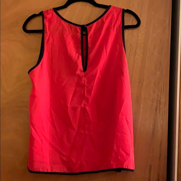 Blouse - Picture 2 of 3